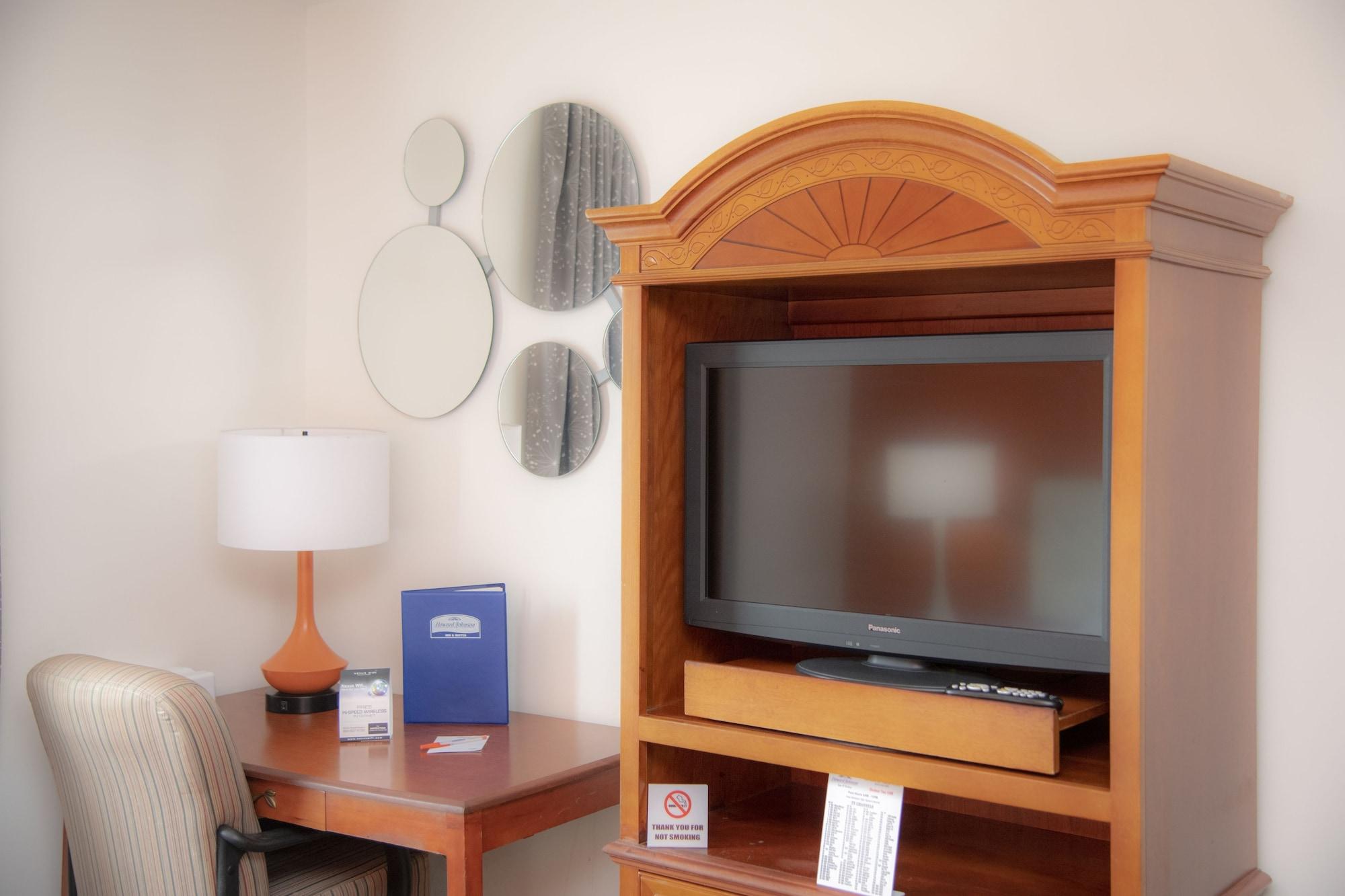 Howard Johnson By Wyndham Allentown/dorney & Hotel 3*