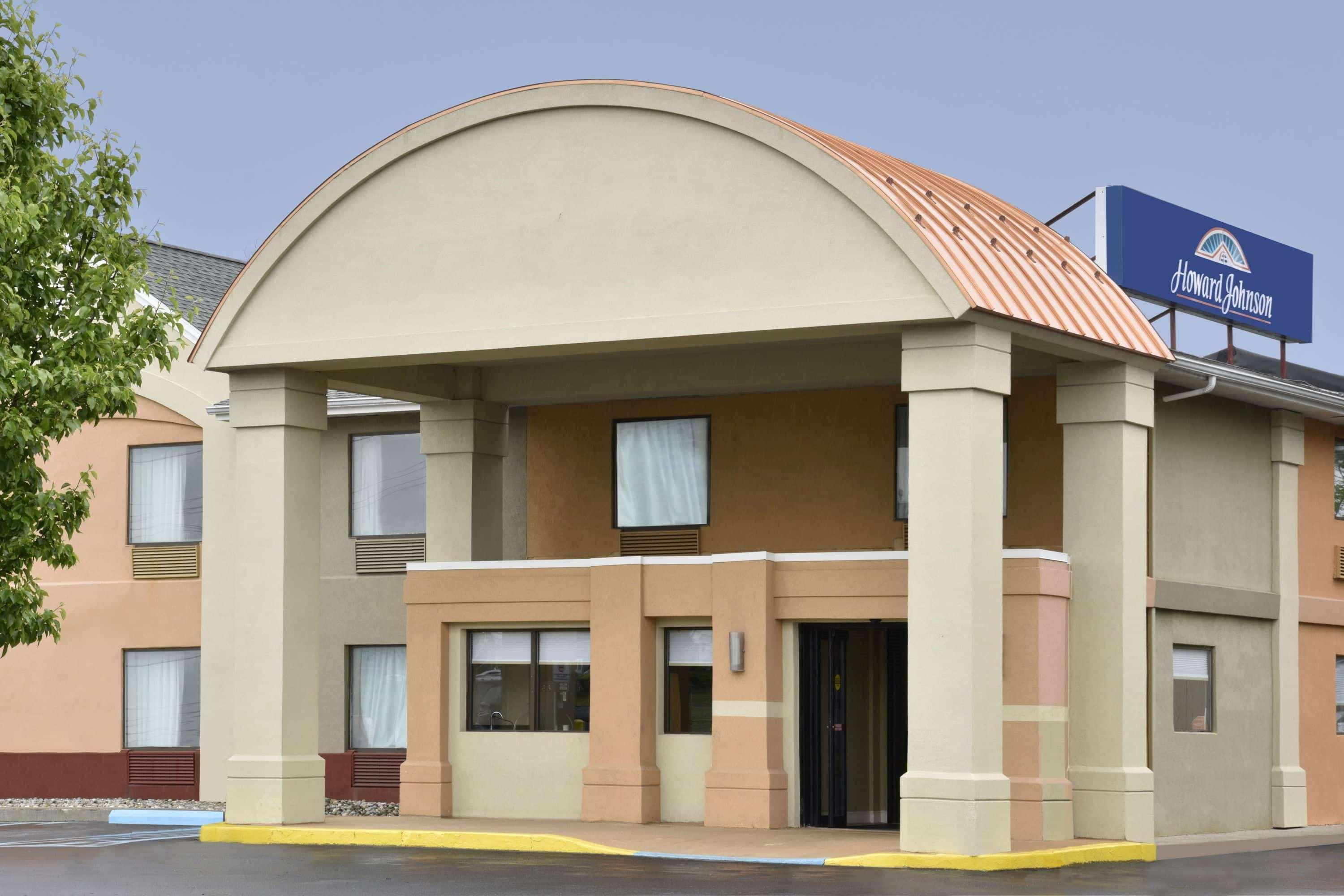 Howard Johnson By Wyndham Allentown/dorney & Hotel 3*