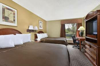 Hotel Howard Johnson By Wyndham Allentown/dorney & Allentown